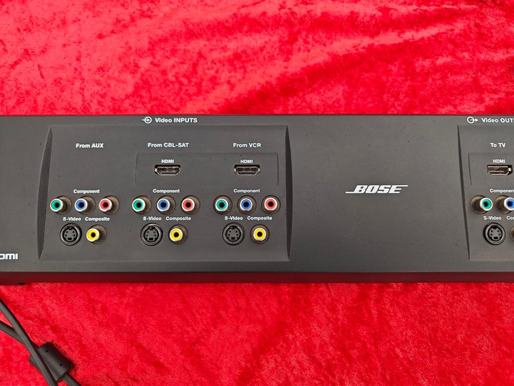 Bose VCS-10 Video enchancer met handleiding, Overige merken, Soundbar, 70 watt of meer, Ophalen of Verzenden