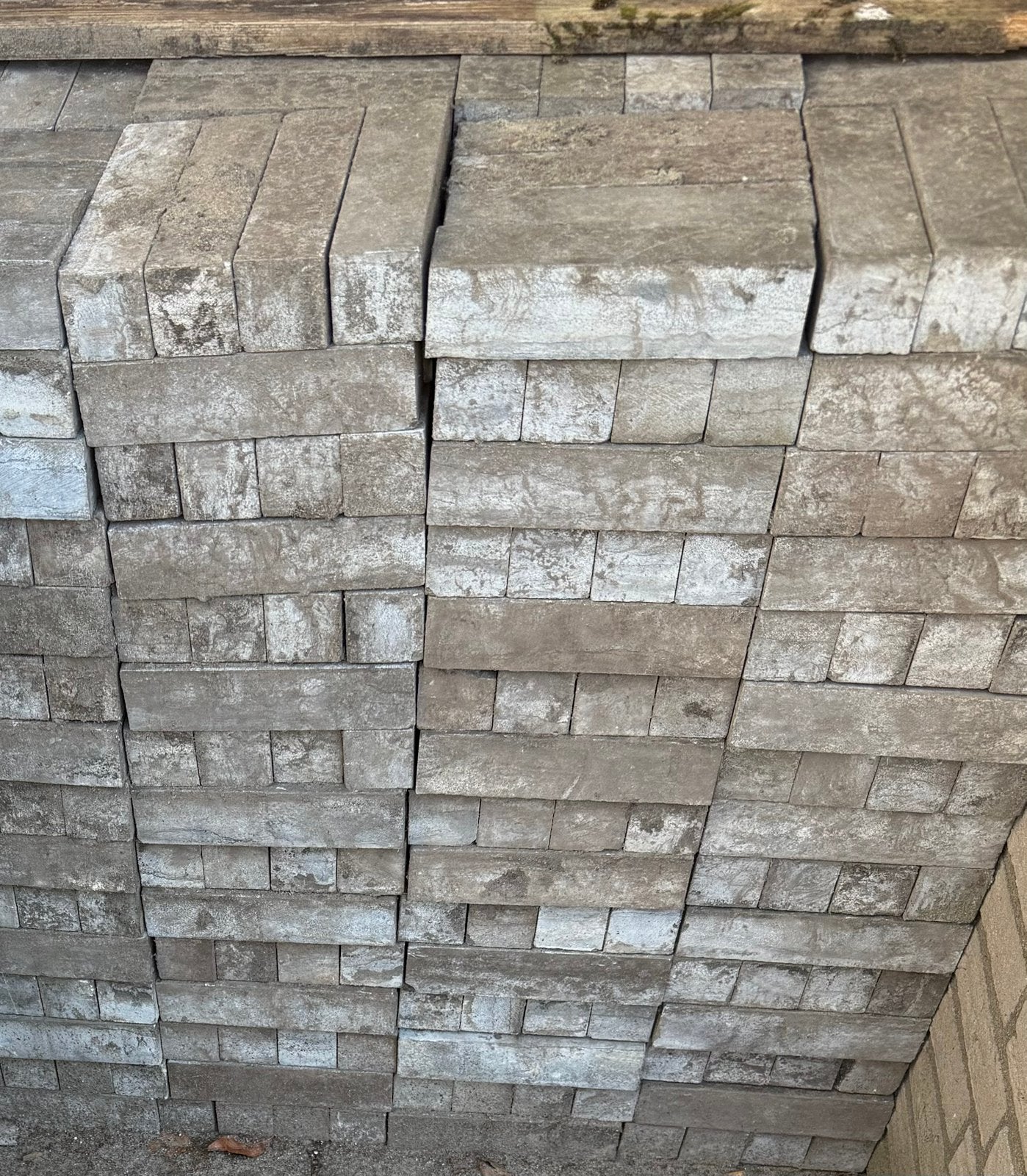 Lading klinkers, Ophalen, Zo goed als nieuw, Beton, Klinkers
