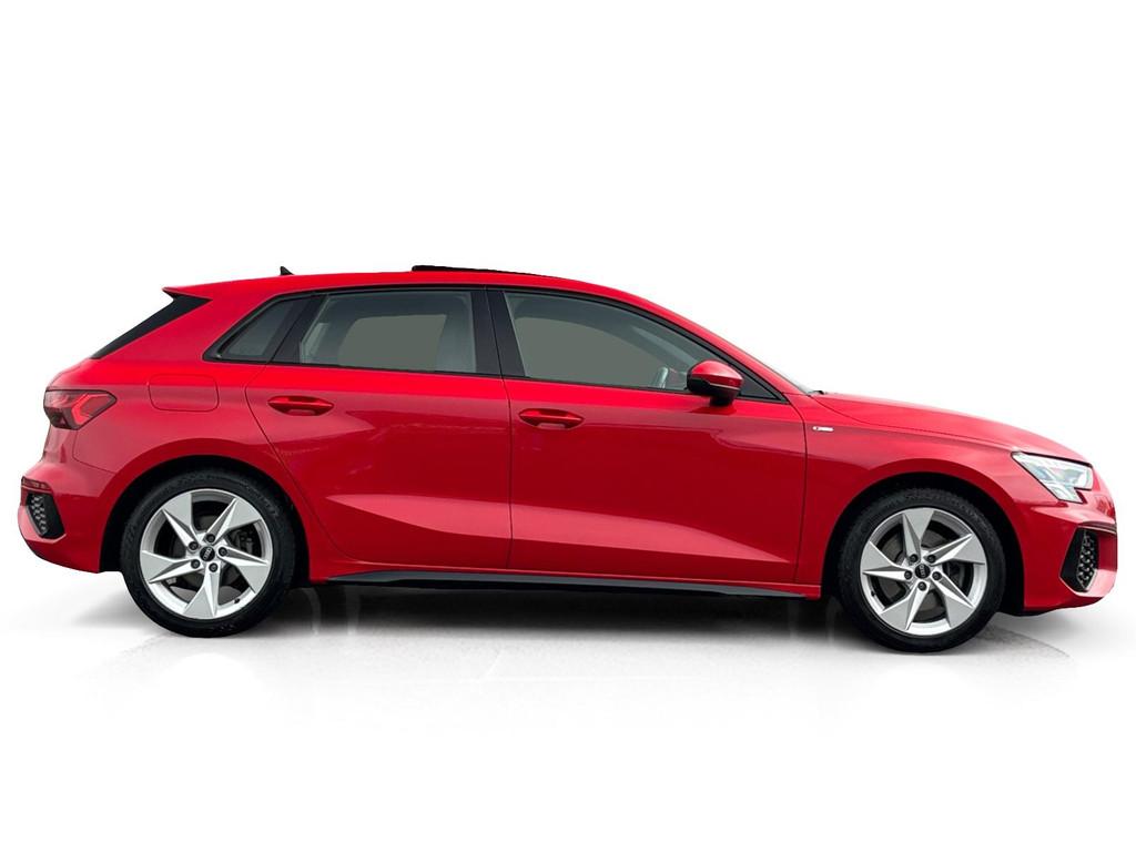 Audi A3 Sportback 35 TFSI 2x S-Line ✅ Pano ✅ LED ✅ Cam, 4 cilinders, 150 pk, Leder en Stof, Origineel Nederlands