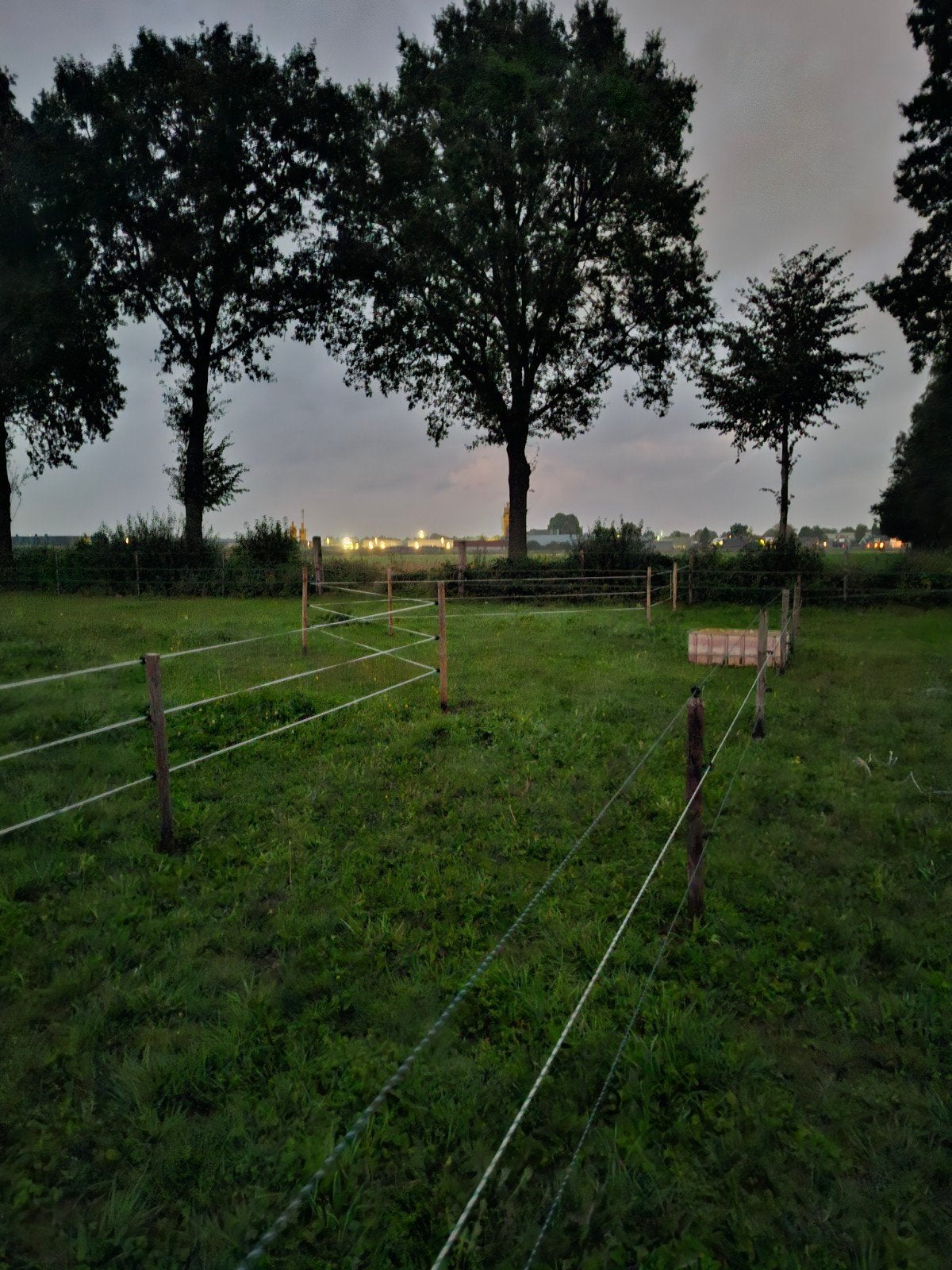 Shetlanderstalling en weidegang, Stalling, 4 paarden of pony's of meer
