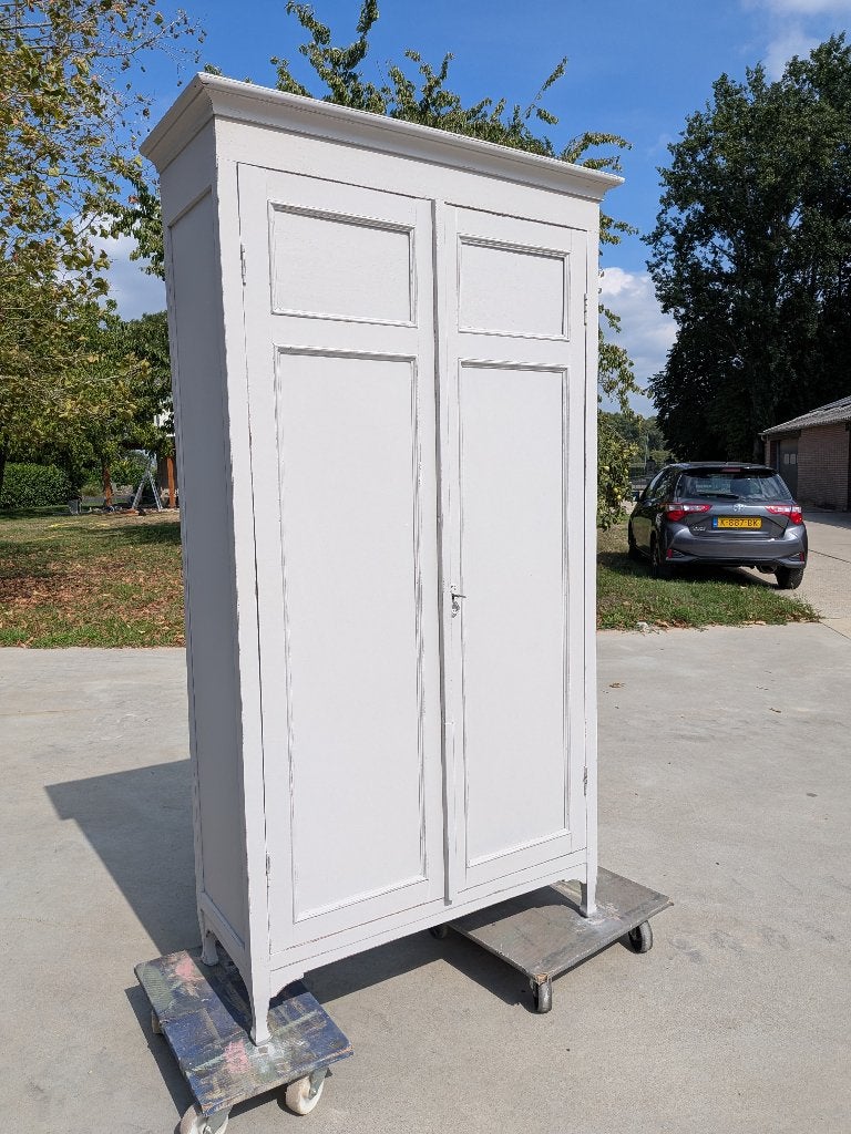 Super leuke oude kast, Ophalen