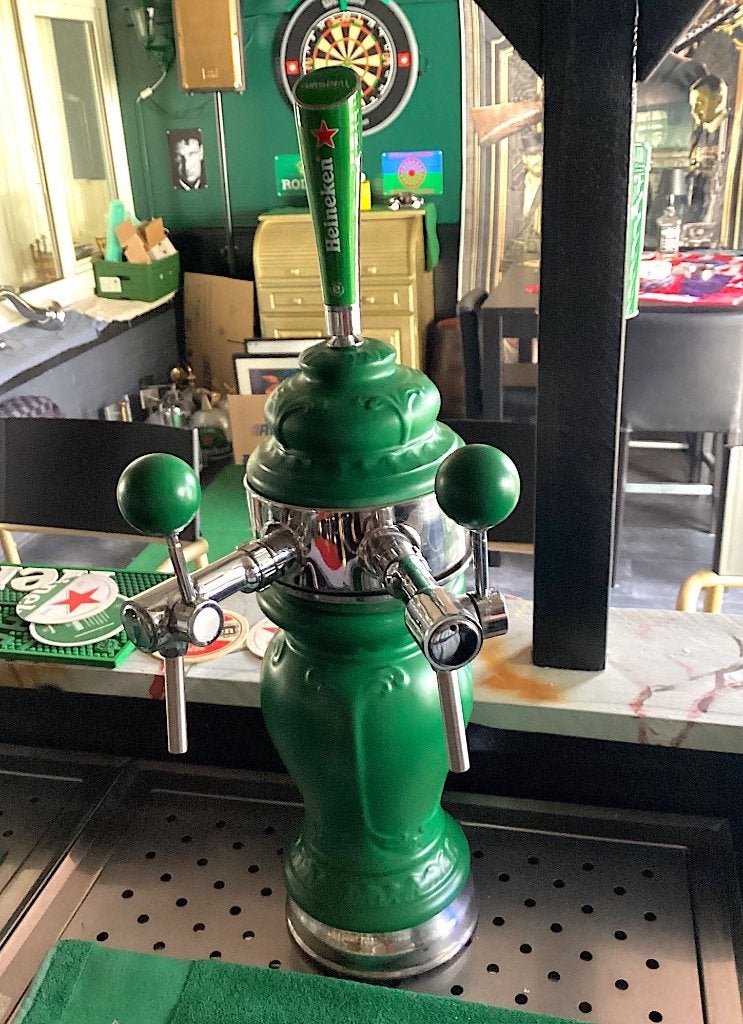 Mancave grote porseleinen Heineken bier tapzuil tapkraan ., Ophalen, Zo goed als nieuw