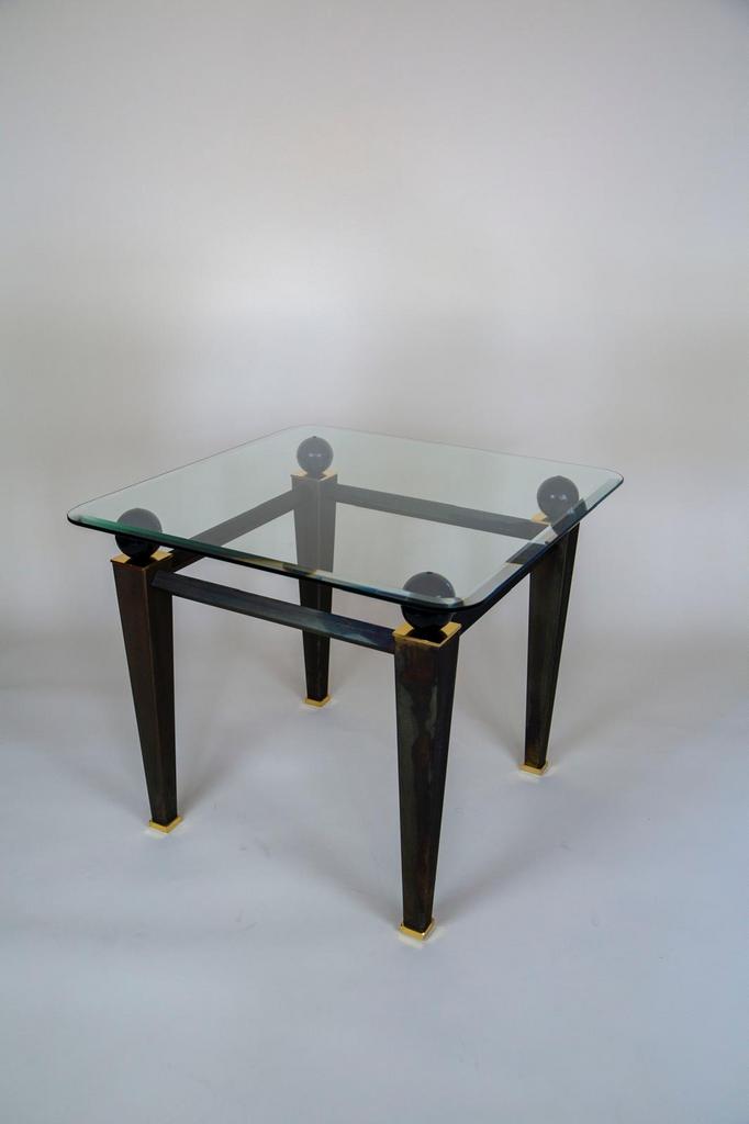Glazen bijzettafel met metalen onderstel, Antiek en Kunst, Antiek | Meubels | Tafels, Ophalen