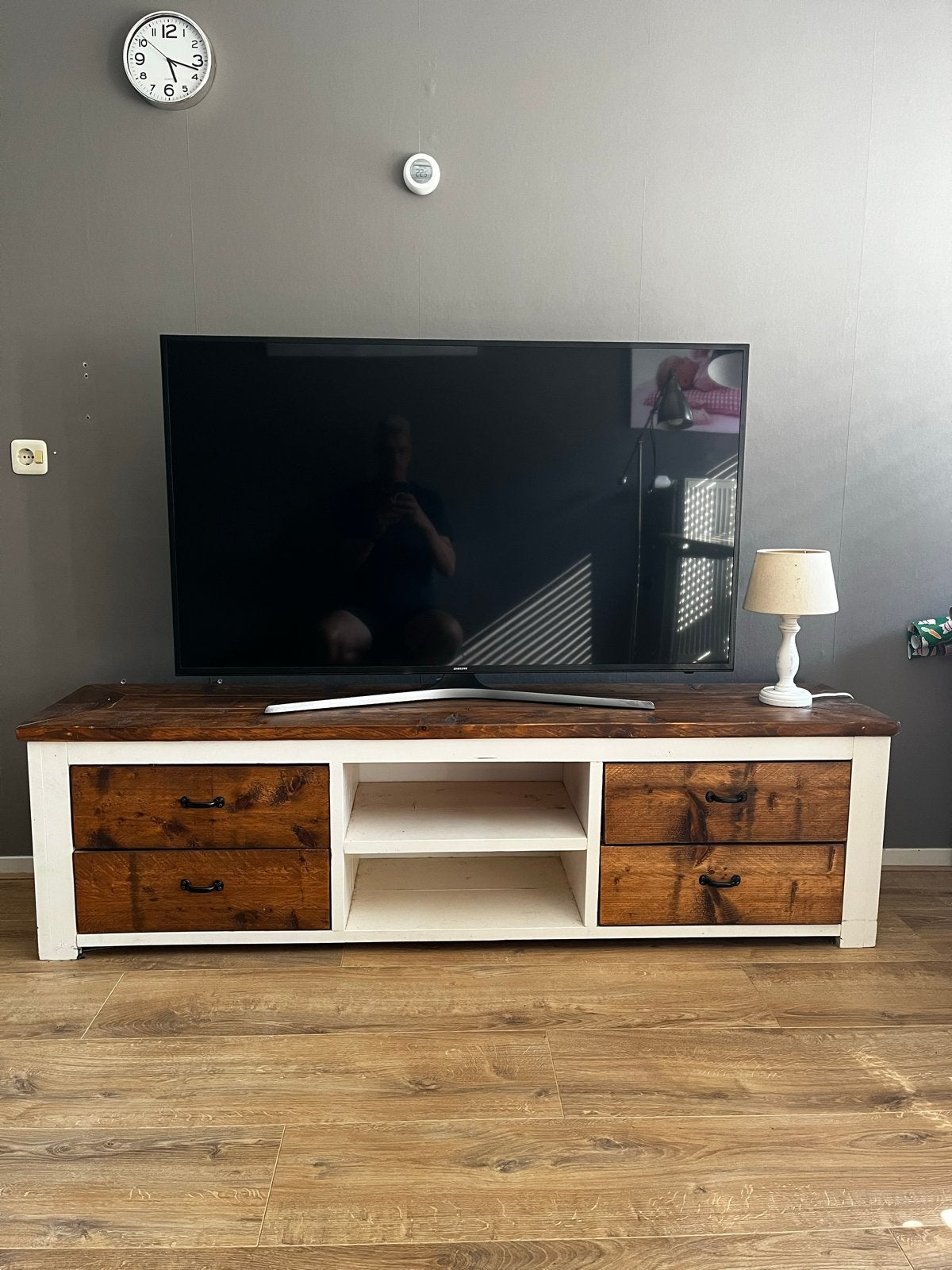 Robuust Audiomeubel met Lades en Open Vakken, 150 tot 200 cm, Ophalen of Verzenden, Zo goed als nieuw, Minder dan 100 cm