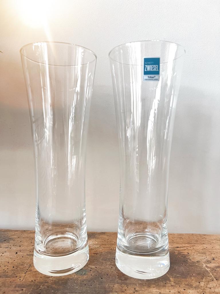 2 Schott Zwiesel Beer Basic witbierglazen titan ZGAN, Ophalen of Verzenden, Zo goed als nieuw, Overige typen