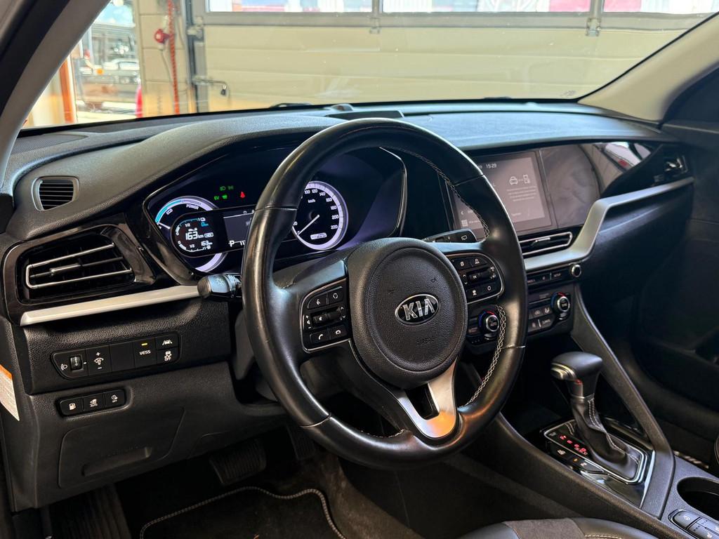 Kia Niro 1.6 GDi PHEV DynamicPlusLine Automaat, Stuur/Stoelv, Auto's, Kia, 8 kWh, Leder en Stof, Bedrijf, Nieuw