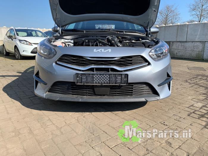 Voorbumper van een Kia Ceed, Auto-onderdelen, -, -, Ophalen of Verzenden, Bumper