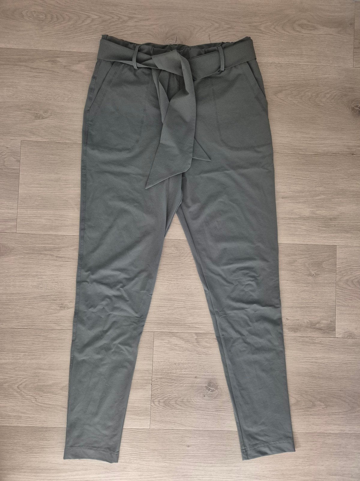 Helena Hart travelstof broek groen maat L, Maat 42/44 (L), Zo goed als nieuw, Lang, Groen