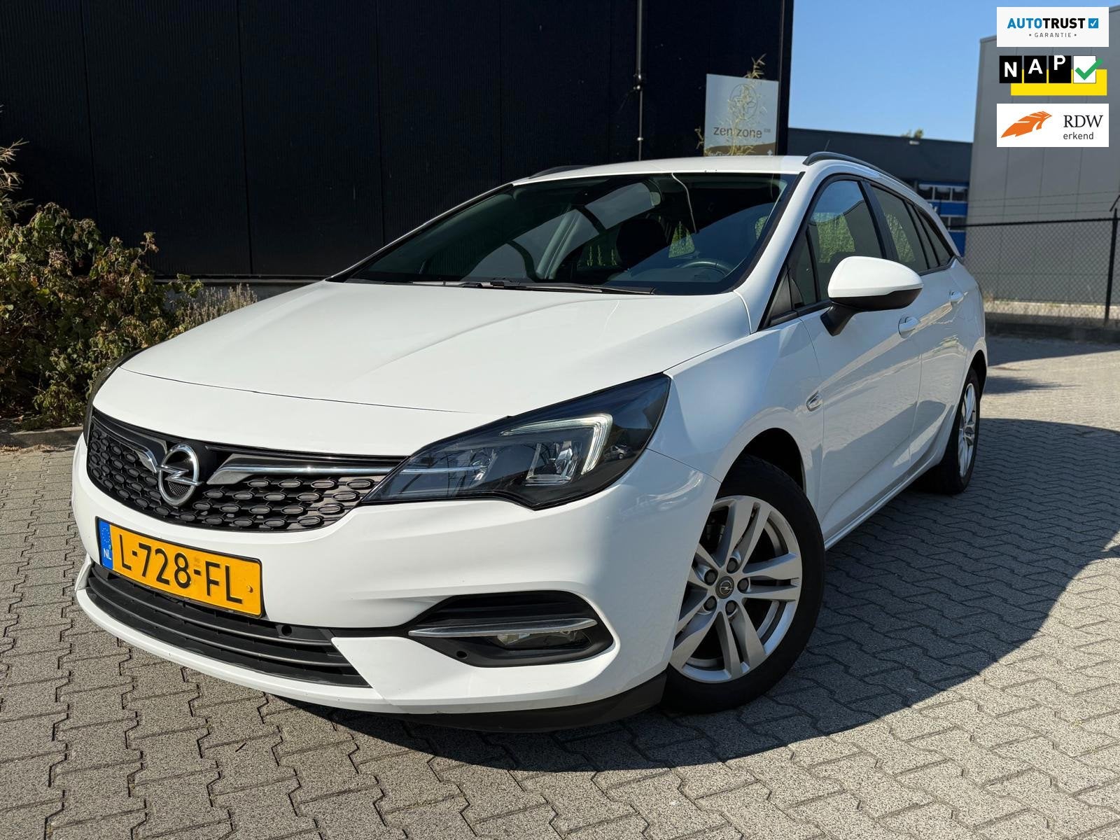 Opel Astra Sports Tourer 1.2 Business Edition, Voorwielaandrijving, Gebruikt, Euro 6, 1199 cc