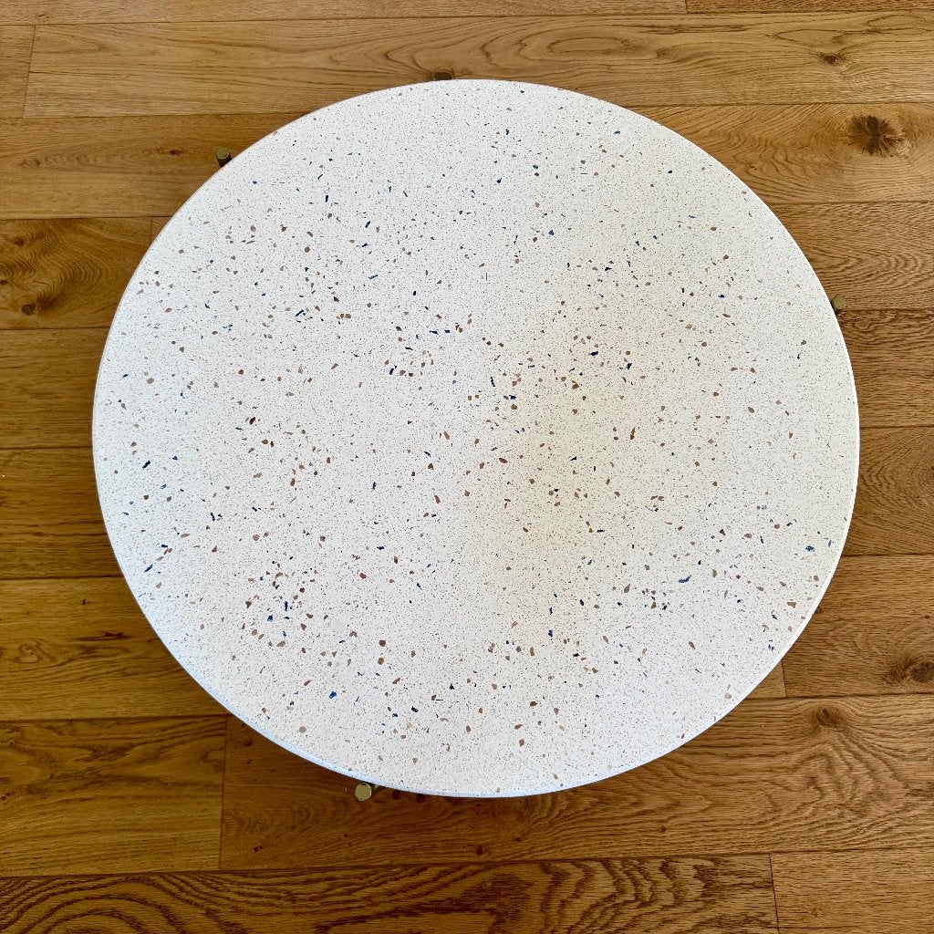 Salontafel - Tikamoon Anatole - Terrazzo en metaal, Ophalen, 50 tot 100 cm, Overige materialen, Rond