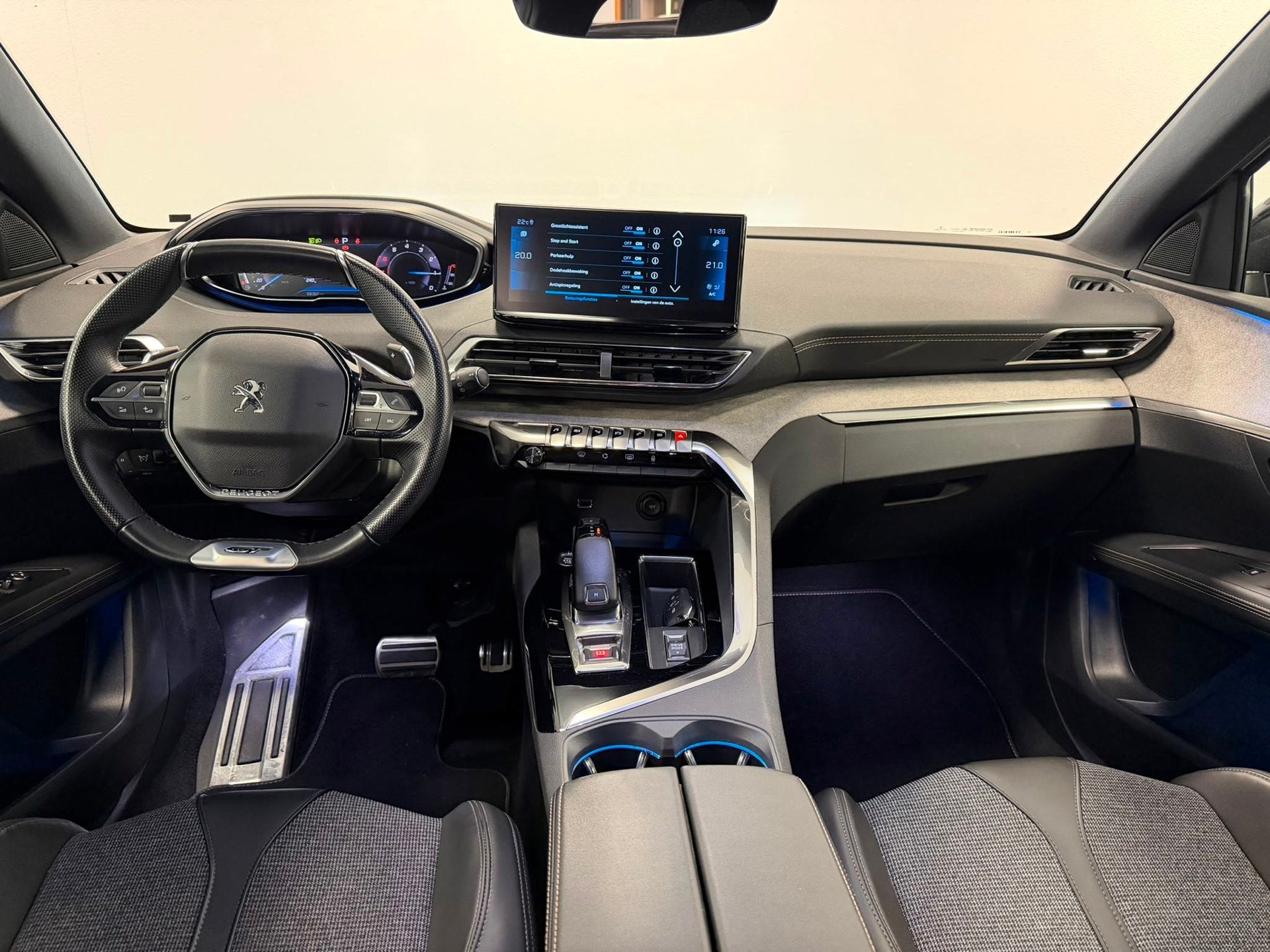 Peugeot 3008 1.2 PureTech GT-Line*Camera*Cruise-Control*Xeno, Auto's, 1199 cc, Origineel Nederlands, Bedrijf, 690 kg