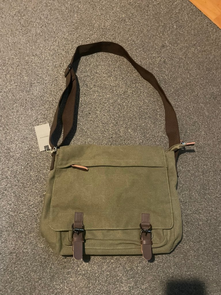 Trendhim Legergroene Canvas Schoudertas, Verzenden, Nieuw, Zwart