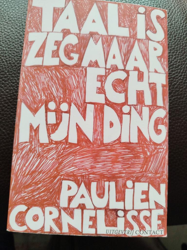 Taal is zeg maar echt mijn ding - Paulien Cornelisse, Boeken, Ophalen of Verzenden, Gelezen, Paulien Cornelisse, Nederland