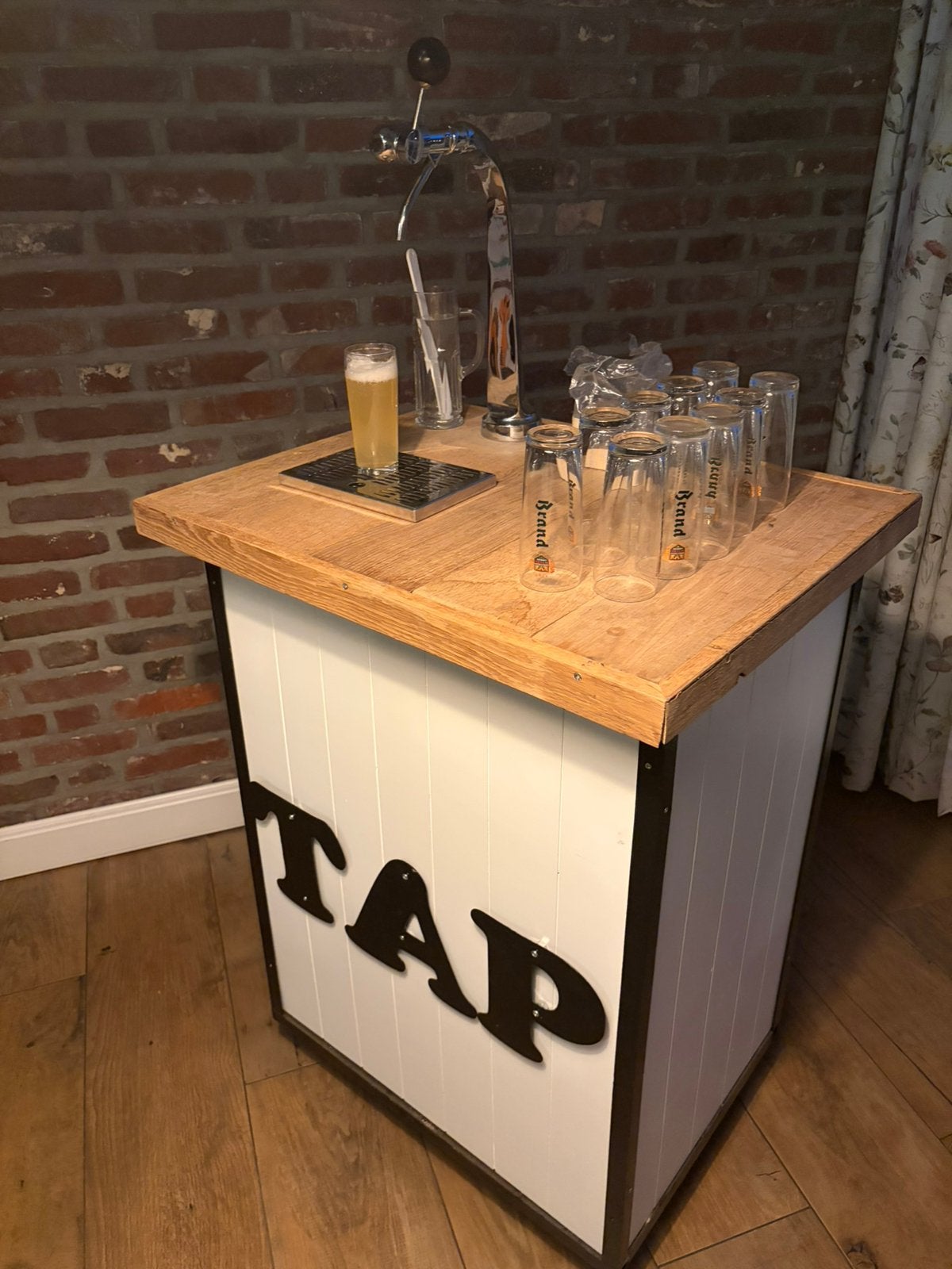 Biertap thustap thuisbar tapinstallatie nieuw gebouwd, Ophalen, Zo goed als nieuw