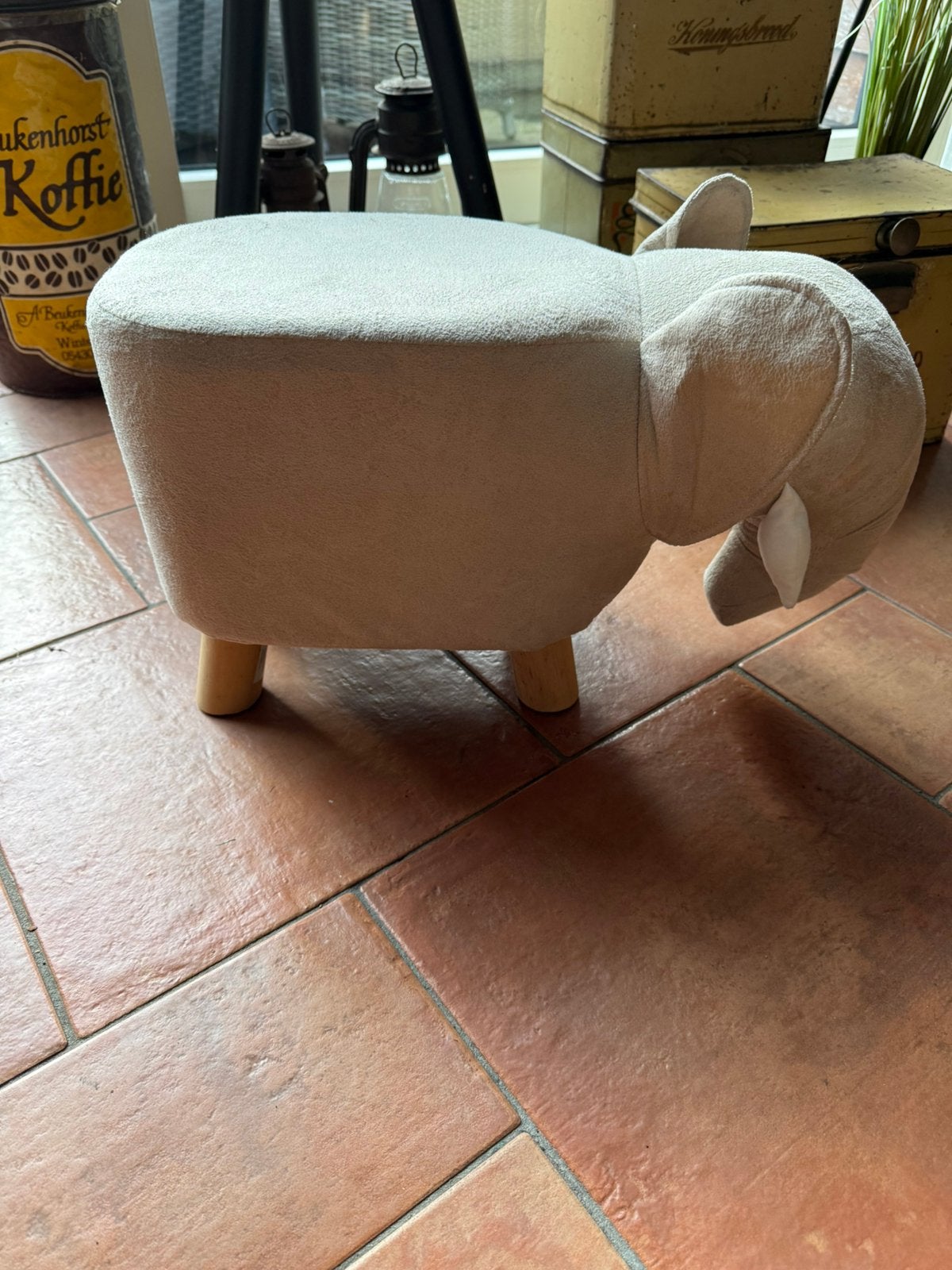 Olifanten poef, Ophalen of Verzenden, Zo goed als nieuw, Rond, Minder dan 50 cm