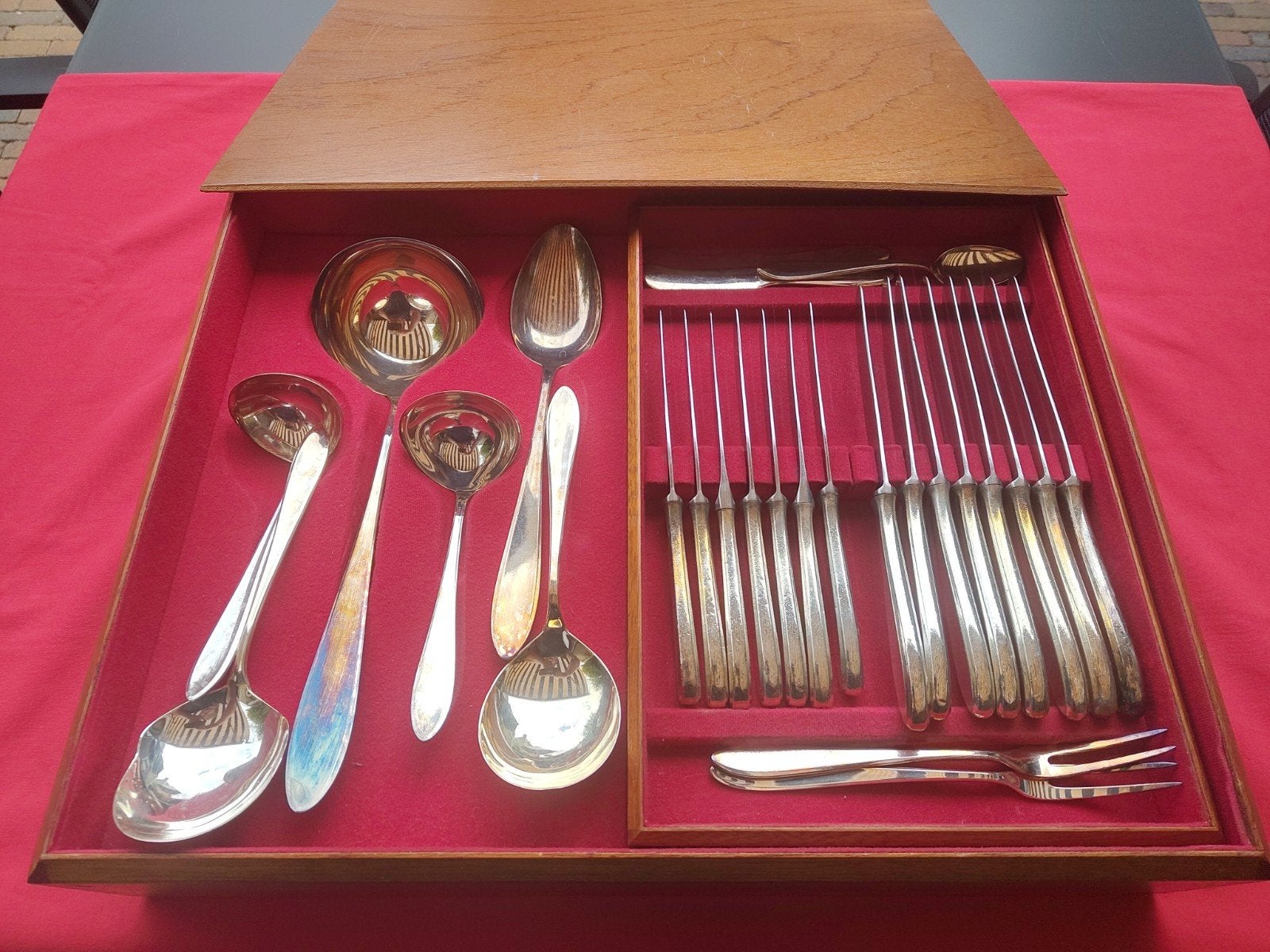 WMF Verzilverde bestekcassette in mooie houten case, Antiek en Kunst, Ophalen of Verzenden
