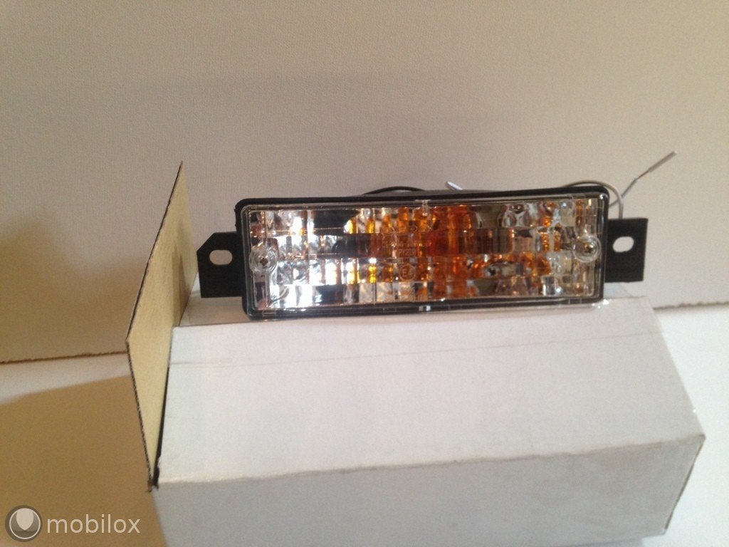 Knipperlicht voor wit links rechts BMW 3-serie E30 ('83-'92), Auto-onderdelen, Nieuw, Ophalen of Verzenden, BMW, BMW