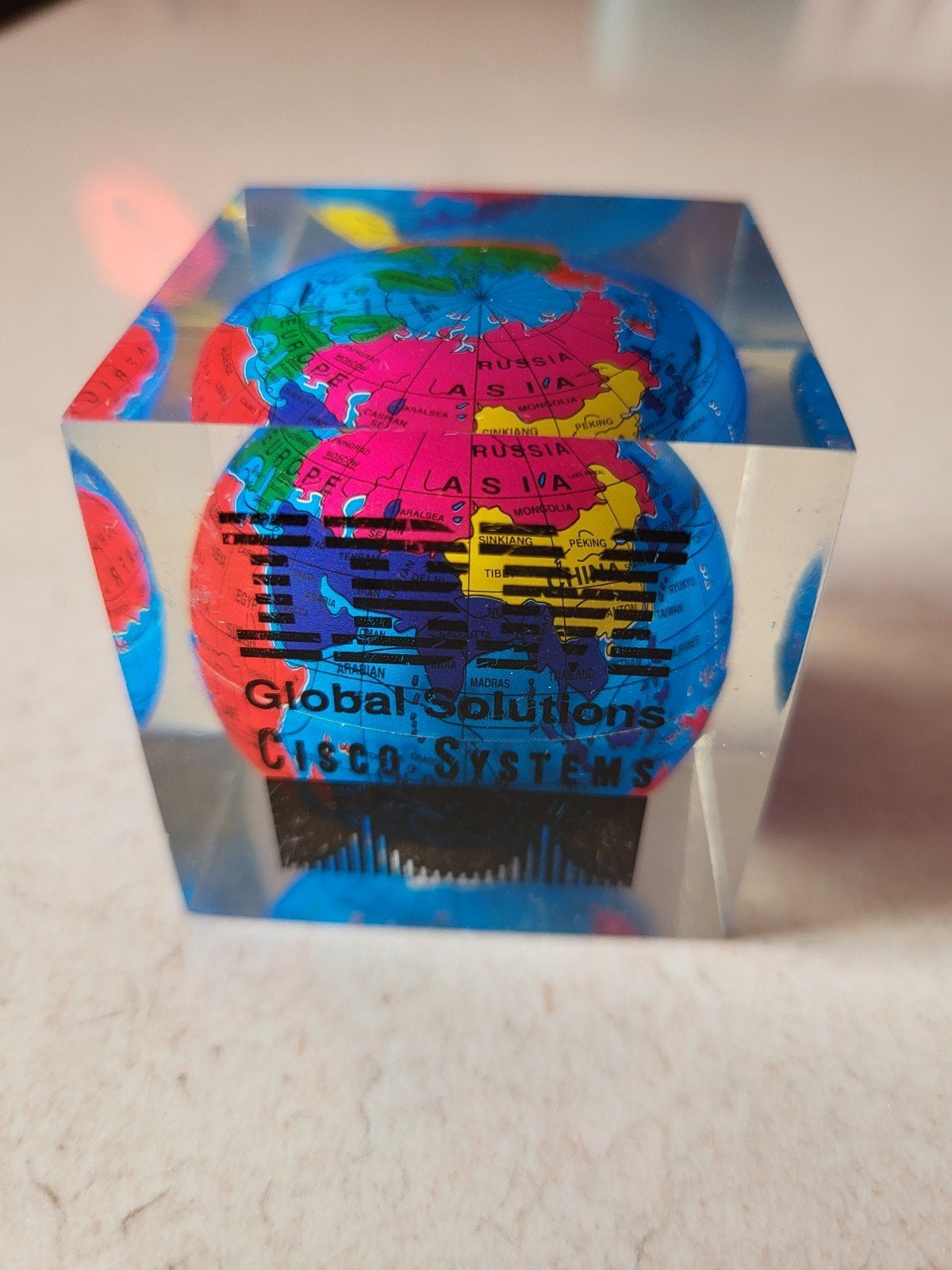 zeldzame VINTAGE wereldbol kubus IBM GLOBAL SOLUTIONS, Ophalen of Verzenden, Object, Kunststof, Massief