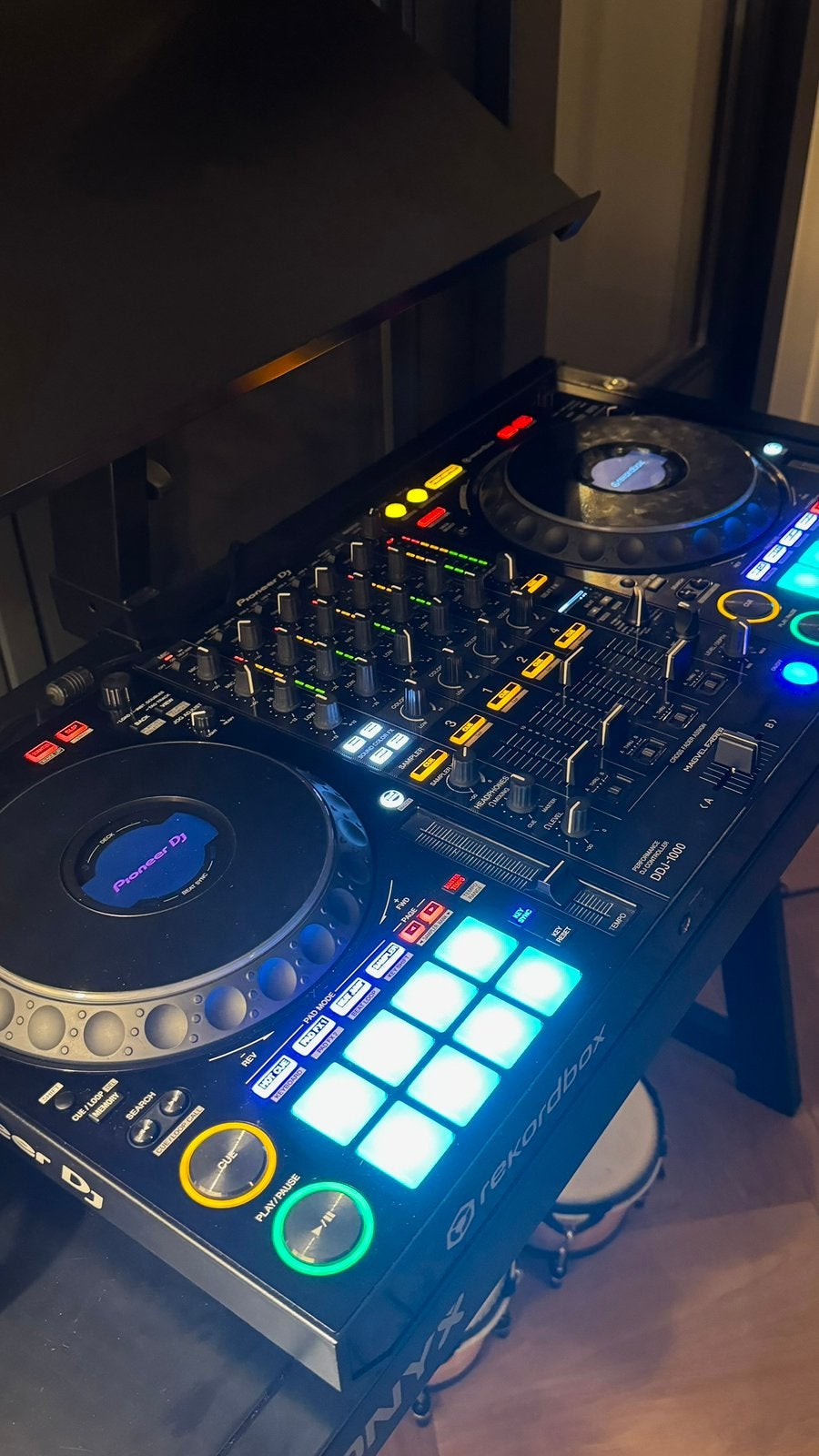 Pioneer DDJ-1000 inclusief stofkap en stevige draagtas, Muziek en Instrumenten, Dj-sets en Draaitafels, Ophalen, Zo goed als nieuw