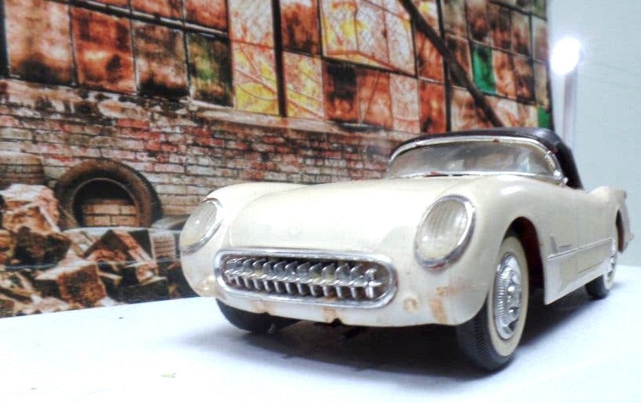 Vintage Corvette C1 schaalmodel - Crème met zwart dak, Overige merken, Gebruikt, 1:50 of kleiner, Auto