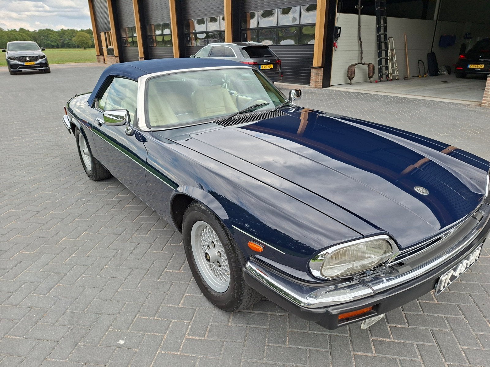 Jaguar XJS 5.3 Convertible V12 AUT 1988 Westminster Blue, foto 4