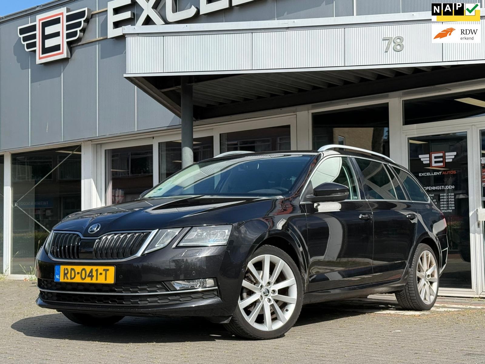 Skoda Octavia Combi 1.0 TSI Greentech Style Business, Auto's, Voorwielaandrijving, Gebruikt, Origineel Nederlands, Handgeschakeld