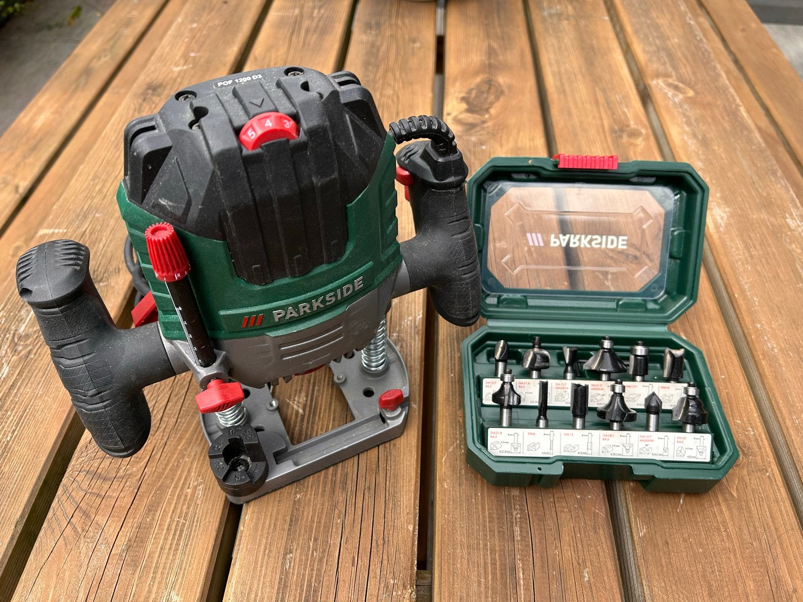 Parkside Bovenfrees POF 1200 D3 met frezenset, Ophalen of Verzenden, Zo goed als nieuw, Elektrisch, Bovenfrees