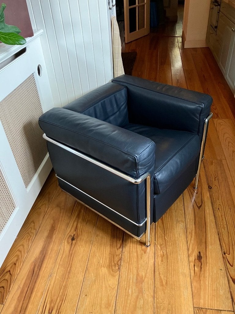 Originele Vintage Cassina LC2 Fauteuil, Ophalen, Gebruikt, Minder dan 75 cm, 75 tot 100 cm