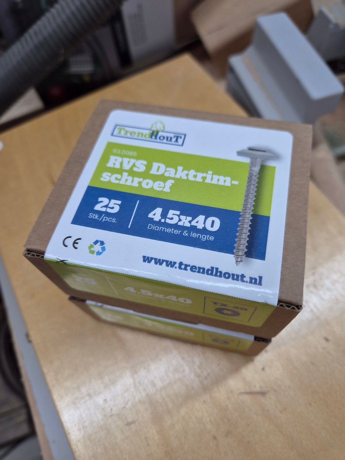 RVS Daktrimschroeven 4.5x40mm - 2x25 stuks, Schroeven, Nieuw, Ophalen of Verzenden, Minder dan 50 mm