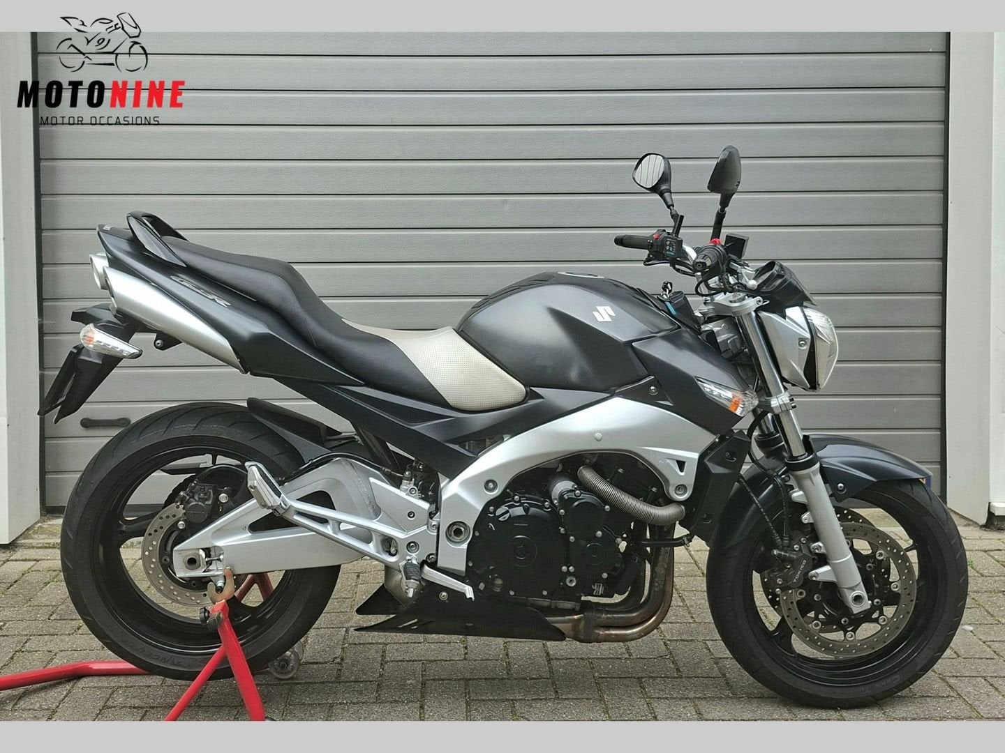 SUZUKI GSR 600 (bj 2006), SUZUKI, 4 cilinders, Motorrijbewijs A, Bedrijf