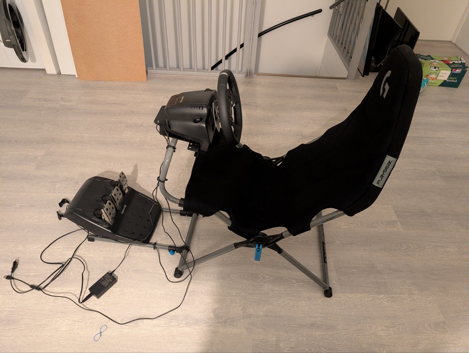 Logitech G920 Racestuur met Playseat Challenge X, Spelcomputers en Games, Ophalen, Racestuur, Xbox, Logitech