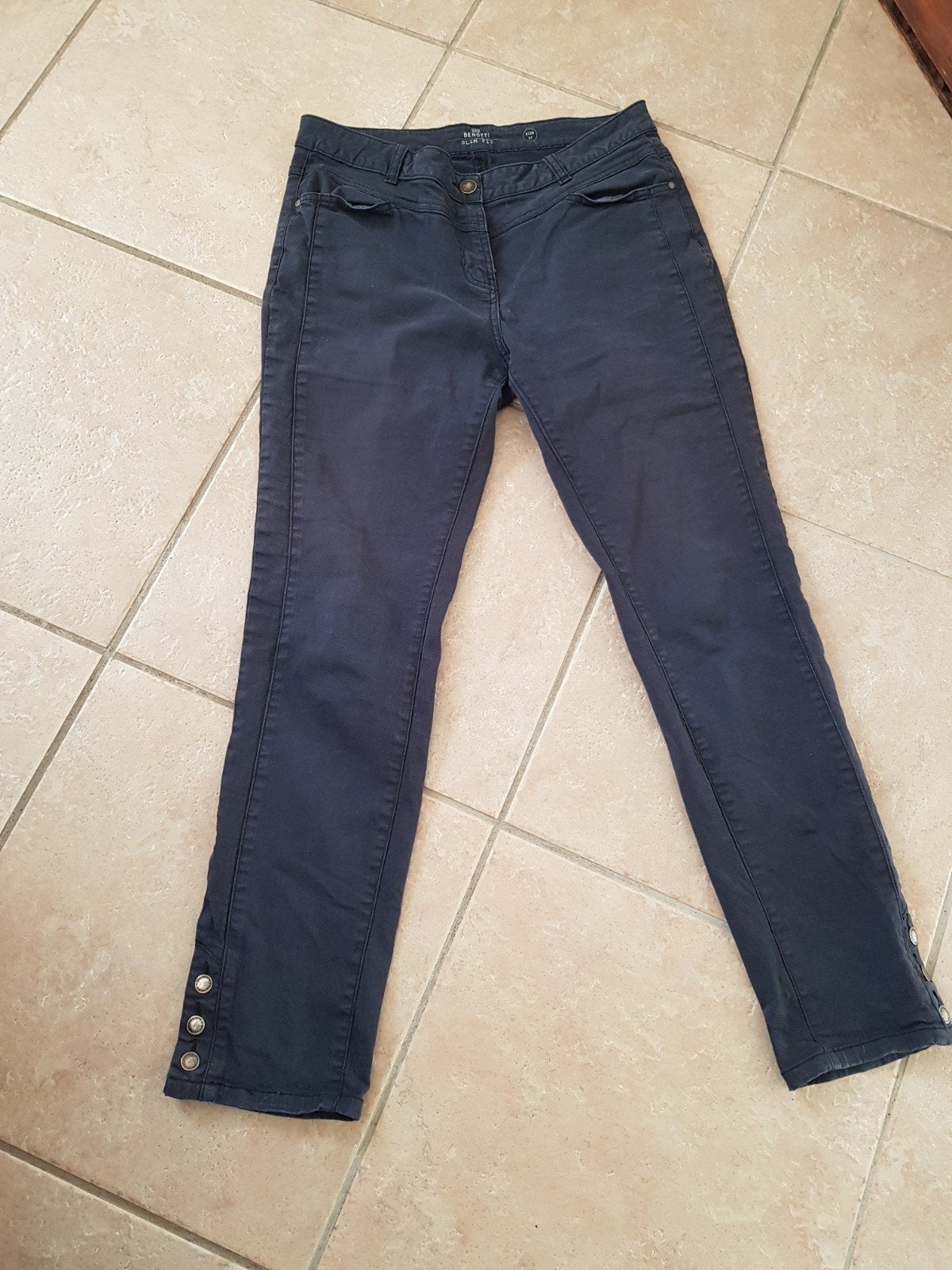 Donkerblauwe Benotti mt.40, Blauw, Ophalen of Verzenden, Zo goed als nieuw, W30 - W32 (confectie 38/40)