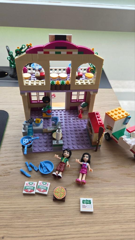 Lego friends 41311 pizzeria, Kinderen en Baby's, Speelgoed | Duplo en Lego, Lego, Friends, Zo goed als nieuw, Complete set