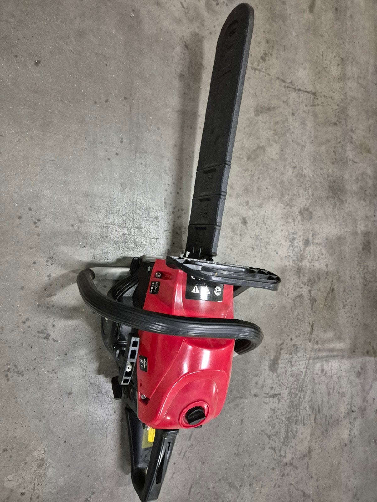Krachtige Kettingzaag - Ideaal voor Tuin en Houtbewerking, Doe-het-zelf en Verbouw, Ophalen, Gebruikt, Garden, 70 mm of meer