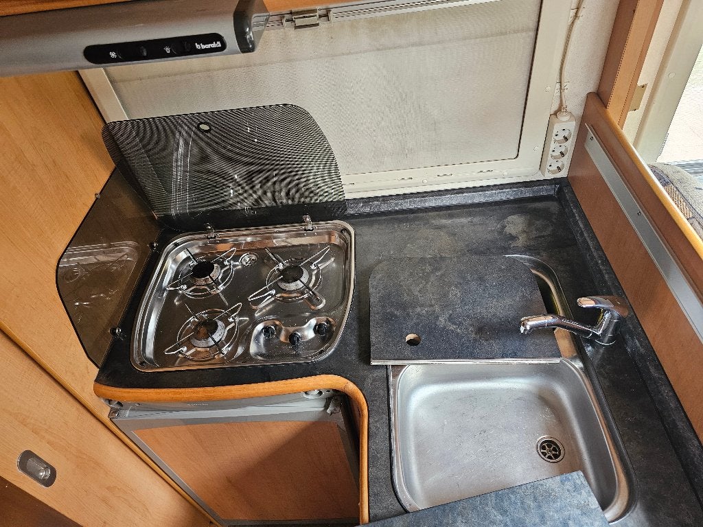 Foto 15 van Camper Frankia ib700 Rijbewijs B