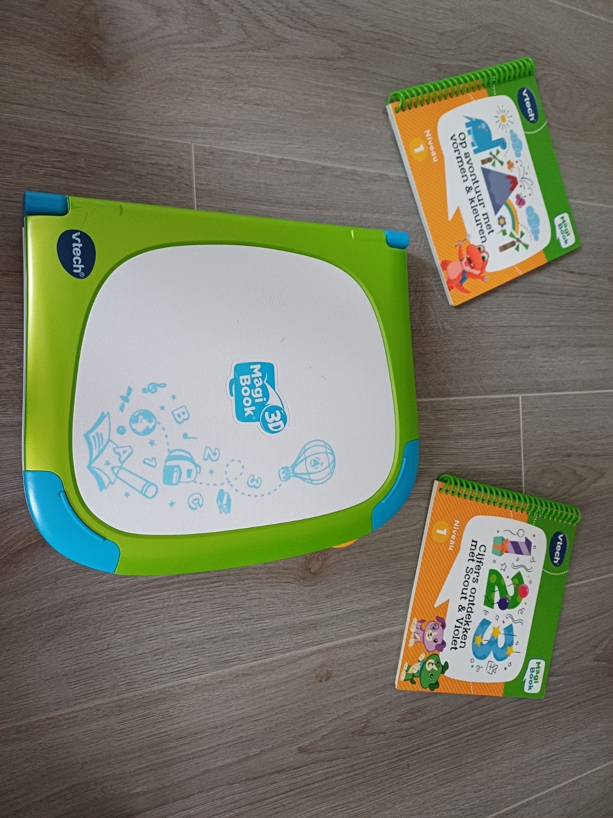 Vtech magi book 3D, Ophalen, Gebruikt, 2 tot 4 jaar