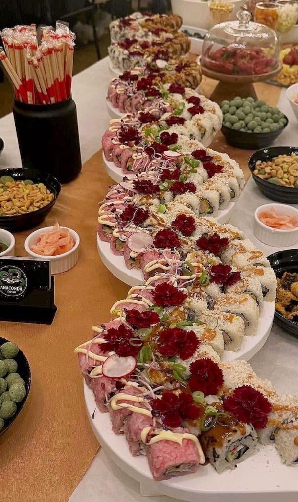 Luxe Sushi Snake Table 90cm - Nami Premium | Eyecatcher, Vacatures, Vacatures | Horeca en Catering, Overige niveaus, Vanaf 10 jaar