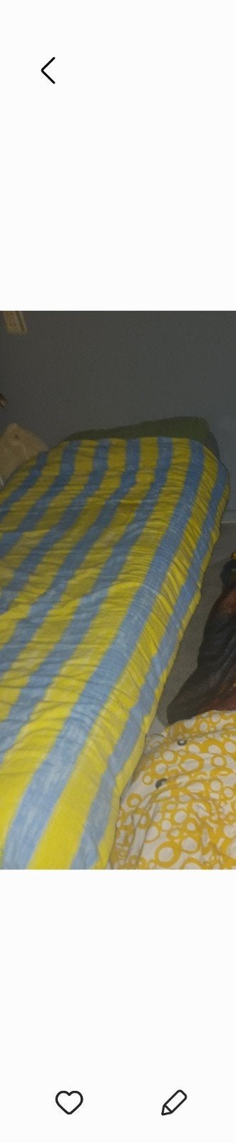 Eenpersoonsbed met matras, moet weg, de ombouw staat buiten, Huis en Inrichting, Ophalen, Gebruikt, 90 cm, Eenpersoons