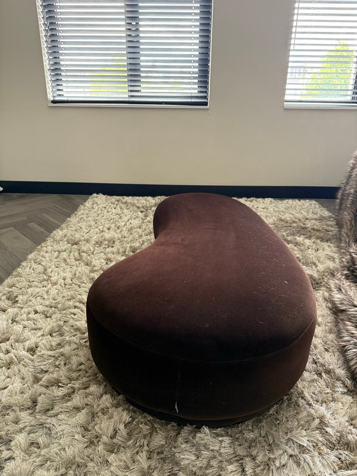 Jotex Coconino poef velvet - Zo goed als nieuw, Huis en Inrichting, Banken | Voetenbanken en Poefen, Ophalen, 125 cm of meer, Zo goed als nieuw