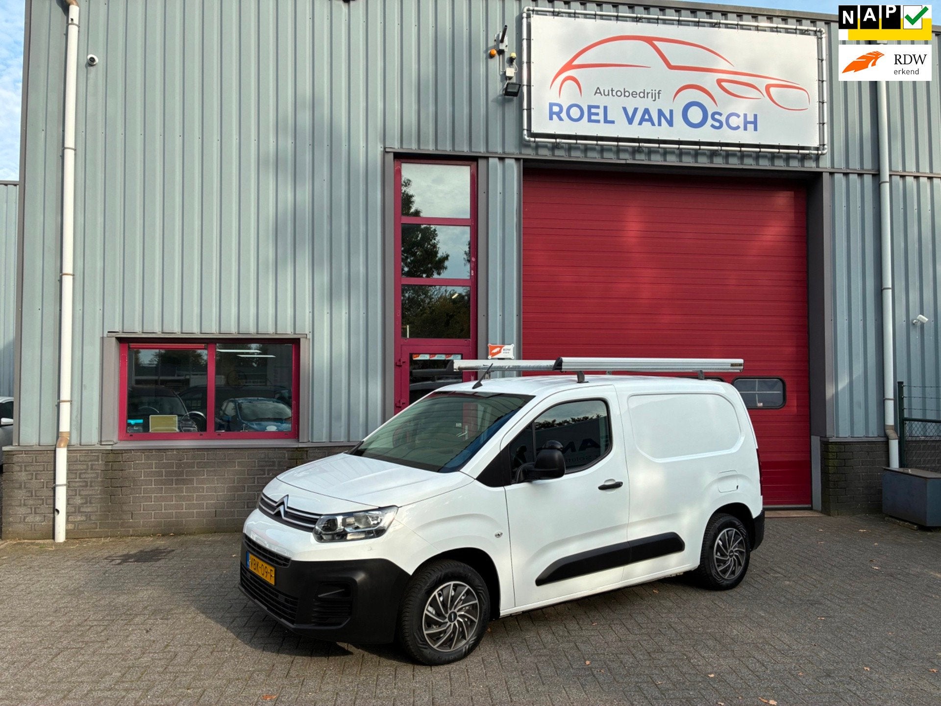 Citroen Berlingo 1.5 BlueHDI Cruise ,Trekhaak,Imperiaal,Nieu, Voorwielaandrijving, Dealer onderhouden, Stof, Gebruikt