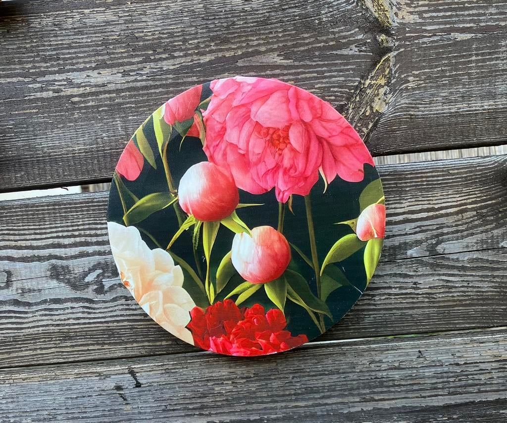Ronde wanddecoratie met ranonkel bloemenprint 🌺, Minder dan 50 cm, Nieuw, Ophalen of Verzenden, Foto of Poster