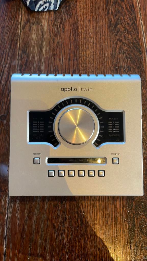 Universal Audio Apollo Twin –met alle kabels (Thunderbolt), Computers en Software, Ophalen of Verzenden, Zo goed als nieuw