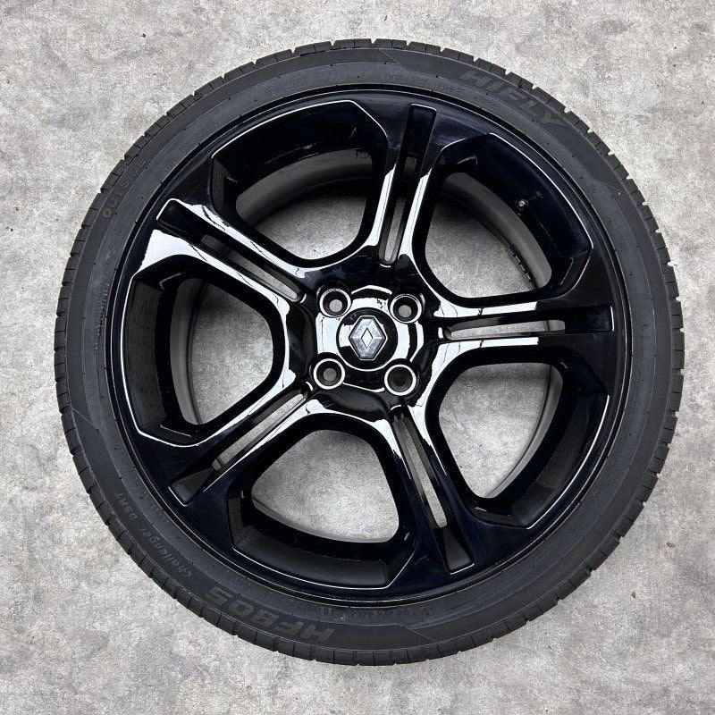 17 inch originele velgen + zomerbanden Renault Clio IV, Auto-onderdelen, -, -, Banden en Velgen, Nieuw