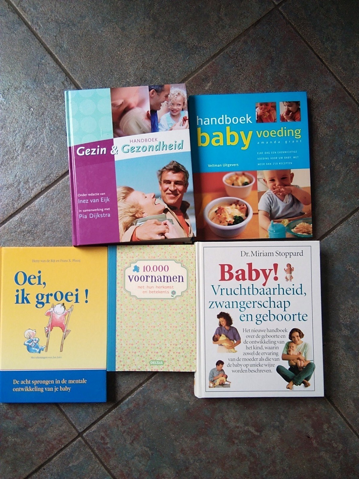 Pakket boeken. Ook los te koop, Ophalen, Zo goed als nieuw, Zwangerschap en Bevalling