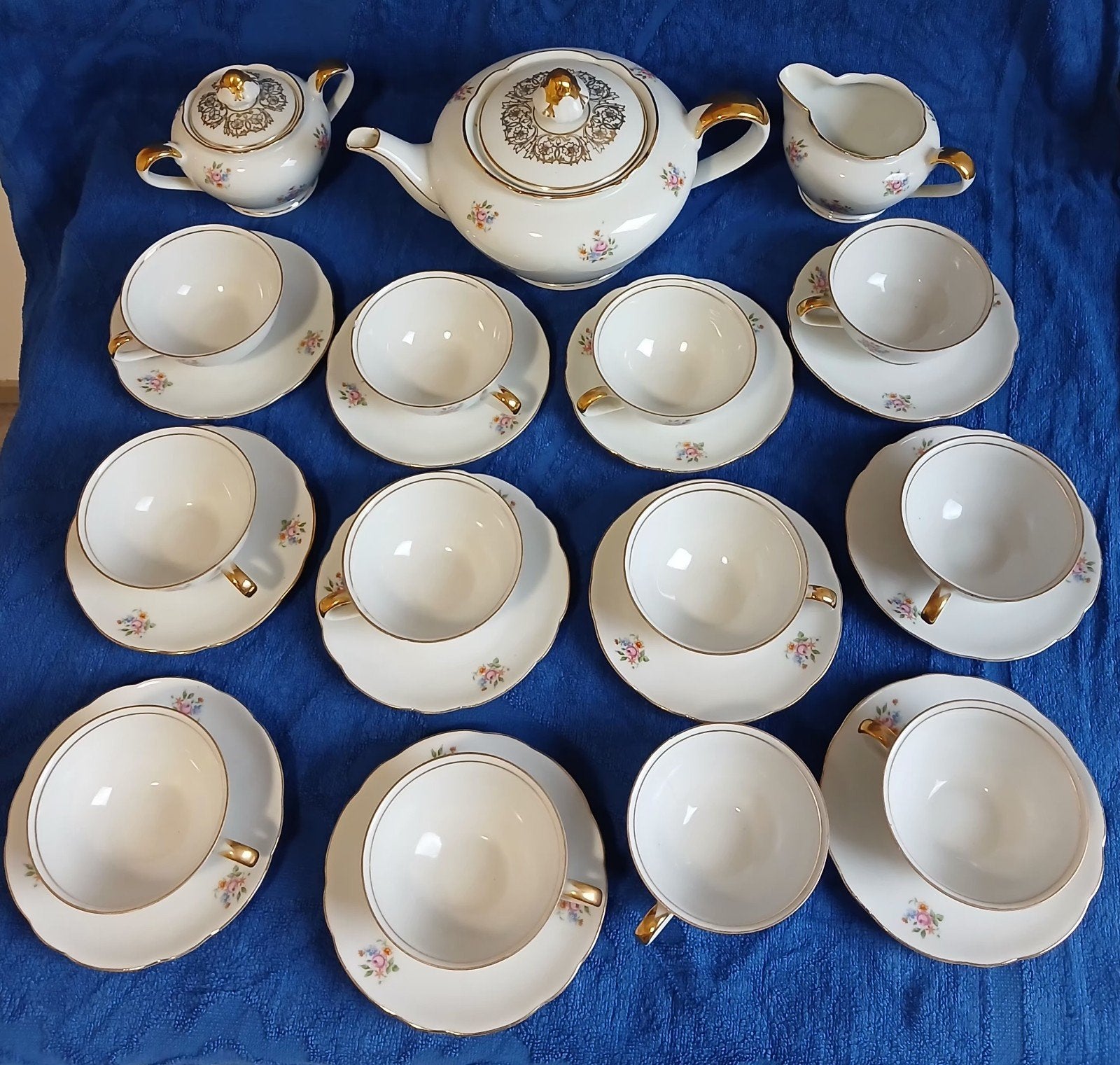 Vintage porseleinen theeservies met bloemmotief, Ophalen of Verzenden