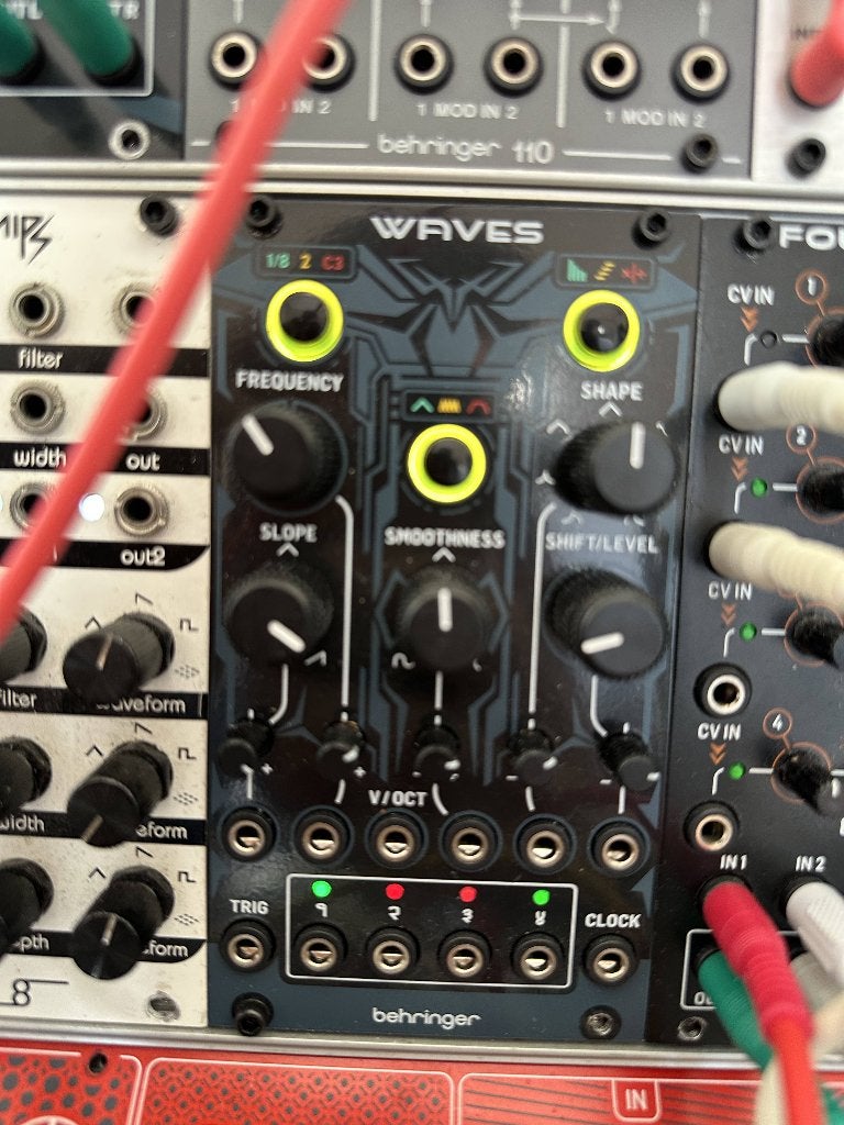Behringer Waves, Muziek en Instrumenten, Ophalen of Verzenden, Zo goed als nieuw