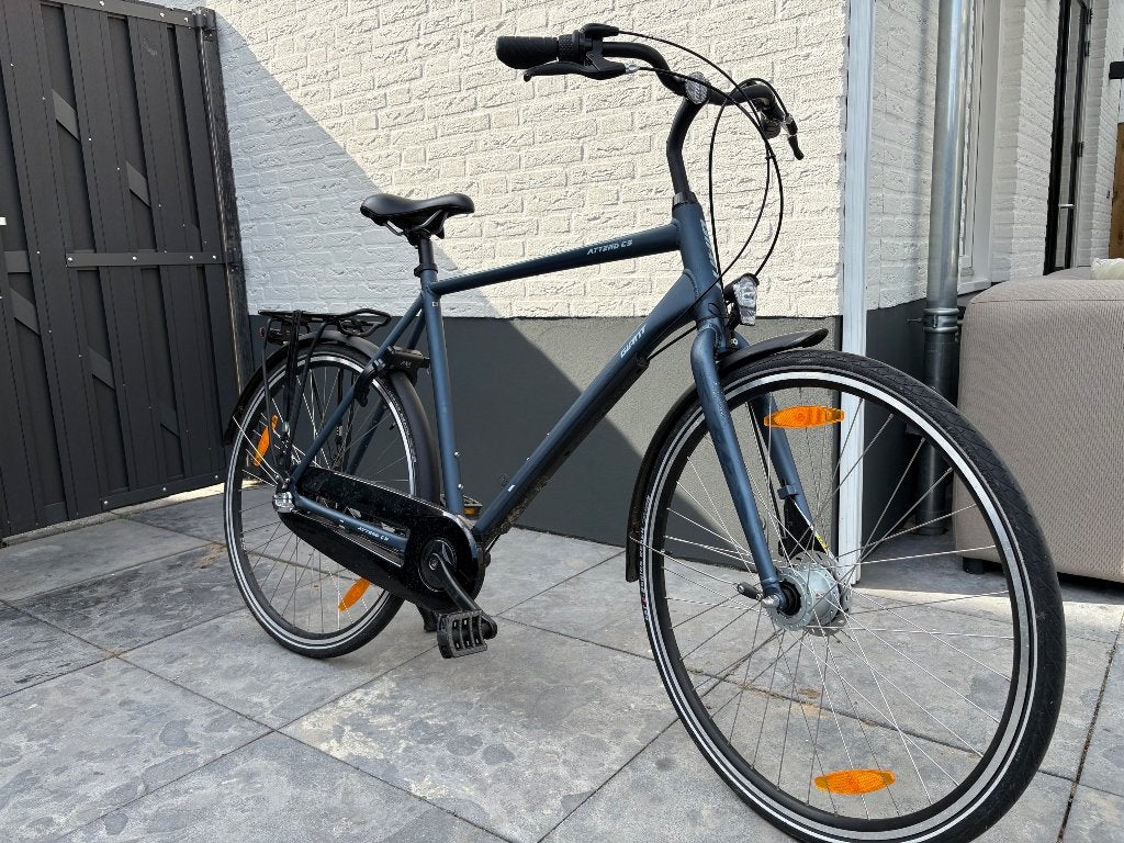 Giant Attend CS 3 herenfiets zo goed als nieuw
