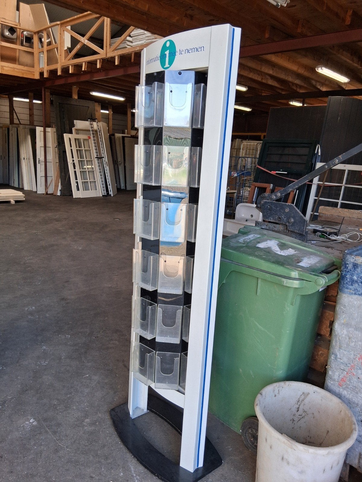 Circulaire roteerbare infokast, Ophalen, Gebruikt, 50 tot 100 cm, Minder dan 100 cm