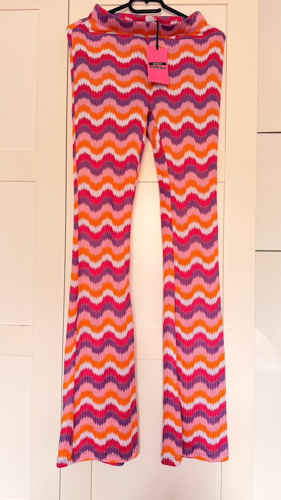 Amy & Ivy Zigzag Flared Broek - Nieuw met kaartje XS, Kleding | Dames, Meerkleurig, Nieuw, Ophalen of Verzenden, Maat 36 (S)