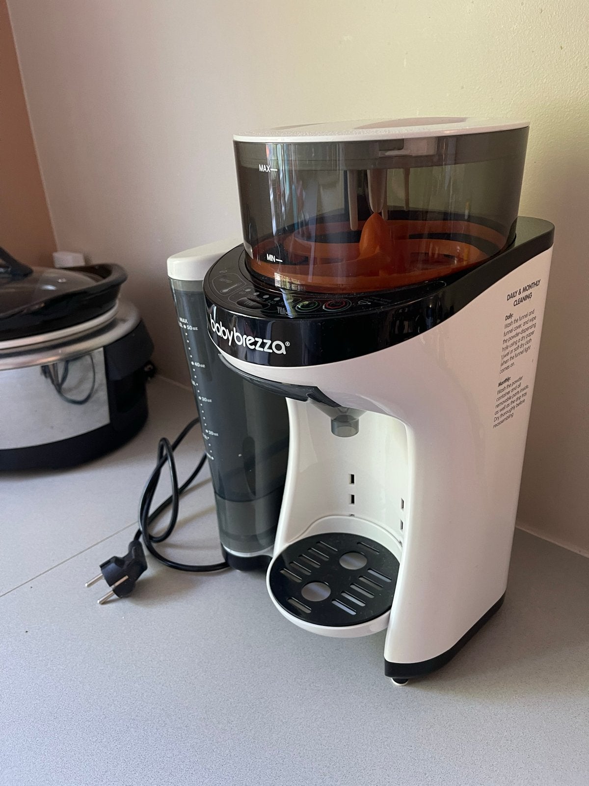Babybrezza Flessenmaker - Flesvoeding met één druk op de kno, Kinderen en Baby's, Ophalen, Gebruikt, Flessen- of potjesverwarmer